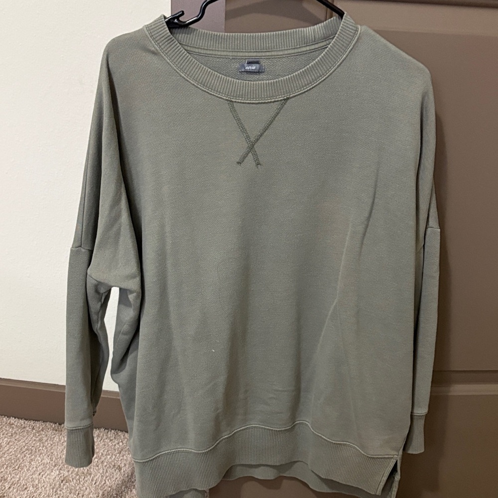 Aerie Women's Olive Crewneck Sweater